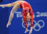 九游娱乐网页-当德甲争冠夜遇见东契奇式稳定，跨越体育的胜利哲学