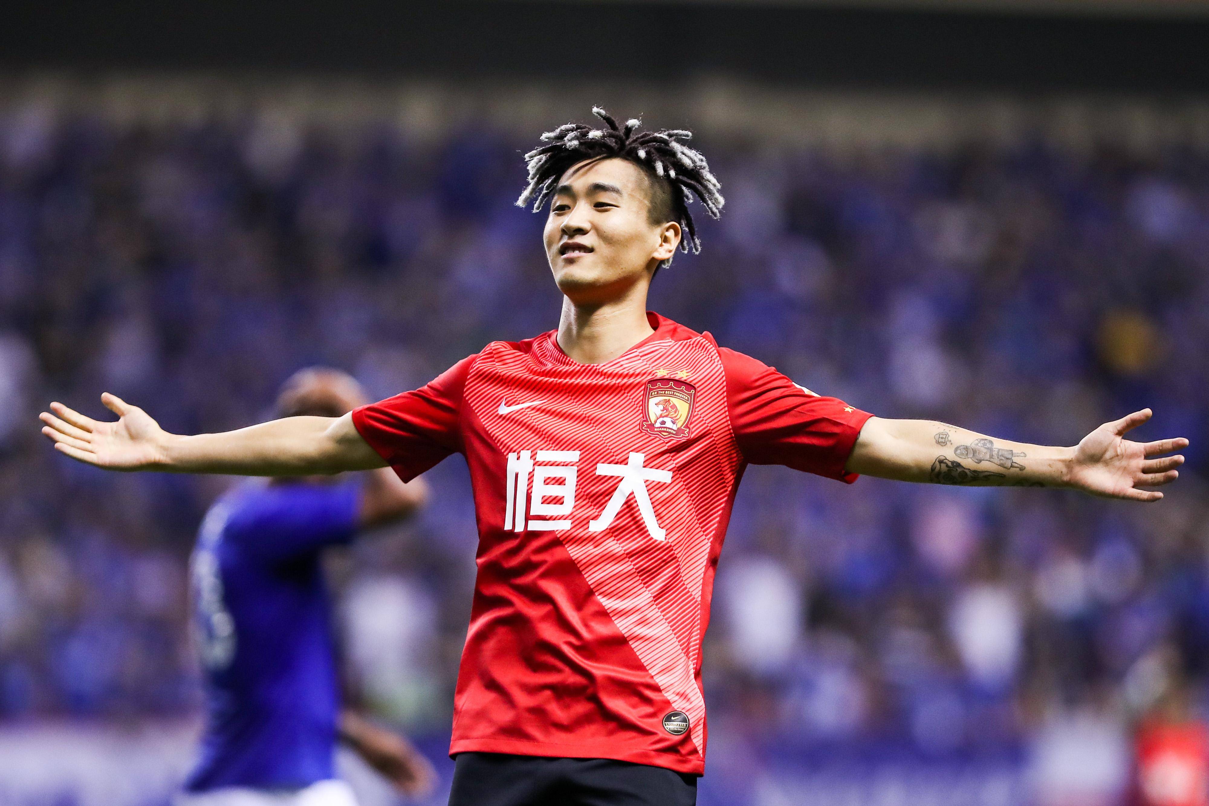 包含广州恒大惨遭淘汰，球迷失望不已的词条